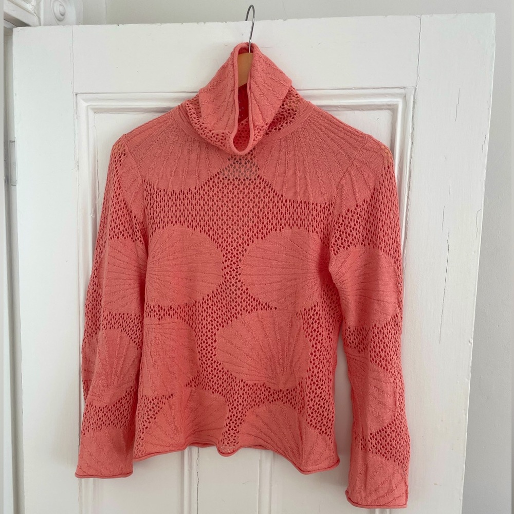 Beklina Shell Lace Turtleneck
